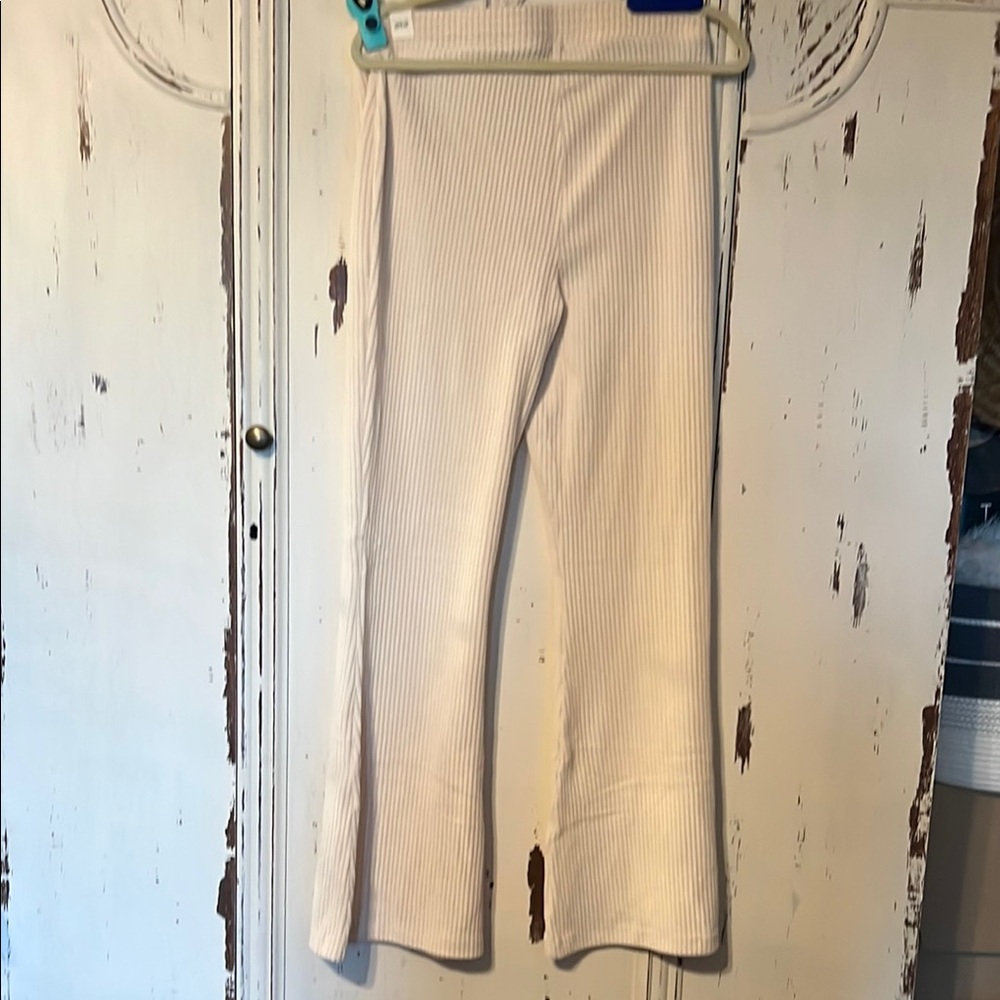 Aerie Cream Pants Soft Knit - Picture 5 of 10